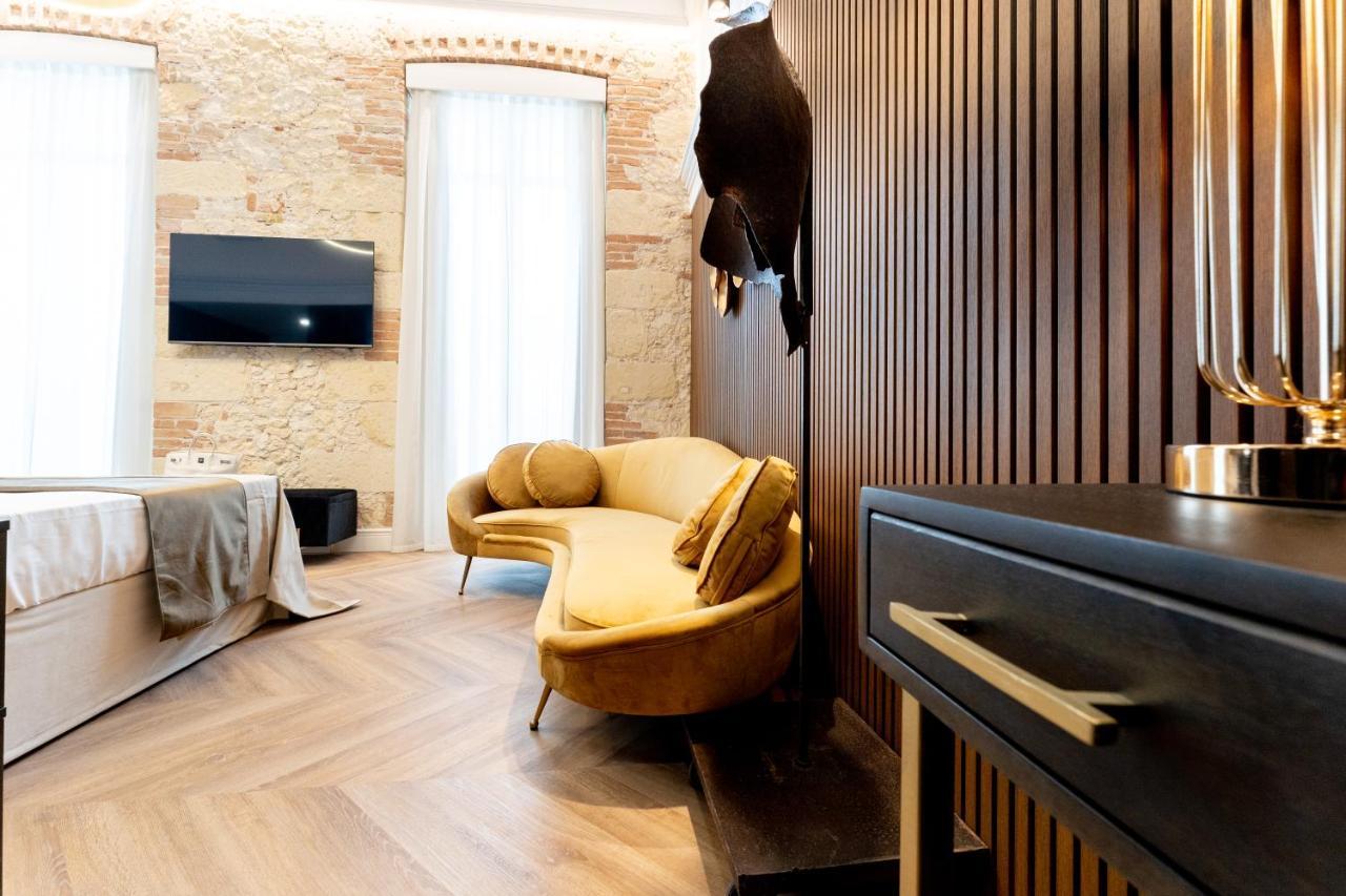 Nero Luxury Suites Cagliari Exterior photo